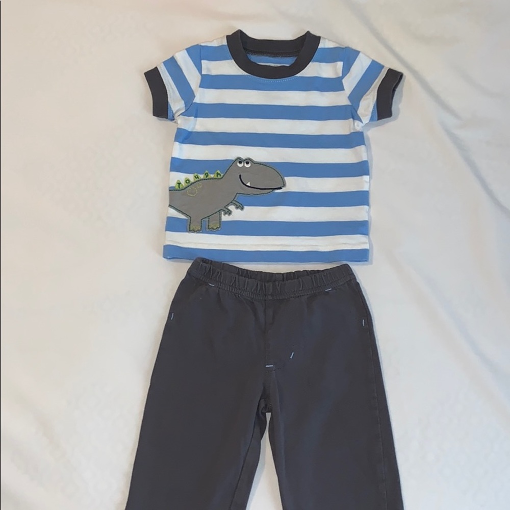 (2 for $12) 0-3m Carter’s Outfit